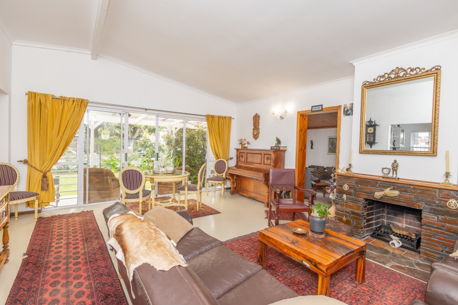 4 Bedroom Property for Sale in Stellenridge Western Cape